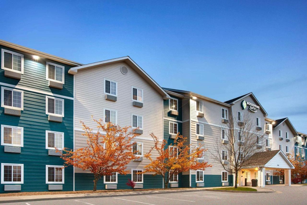 Woodspring Suites Council Bluffs Exterior photo