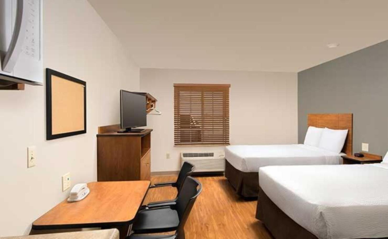 Woodspring Suites Council Bluffs Exterior photo